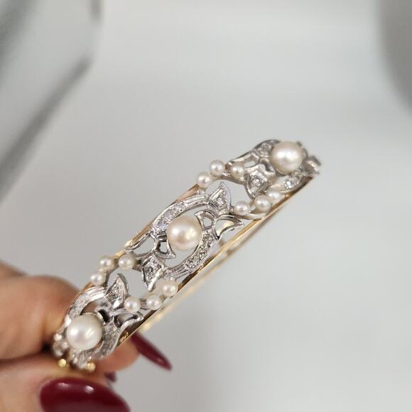 Vintage 14k Two Tone Gold Diamond Pearls Bangle Bracelet - Picture 6 of 14